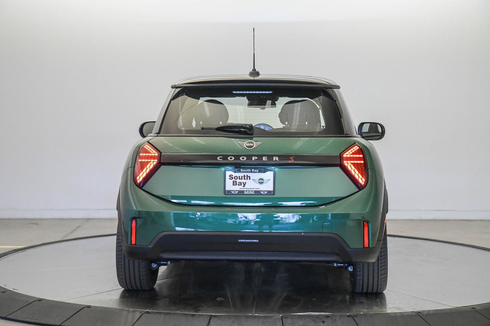 New 2026 MINI Cooper S FWD image 3