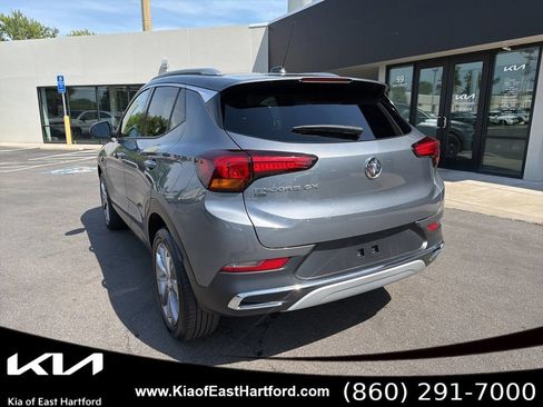 Used 2022 Buick Encore GX Essence w/ Experience Buick Package AWD/4WD image 10