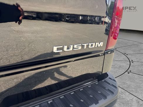Used 2023 Chevrolet Silverado 1500 Custom AWD/4WD image 20