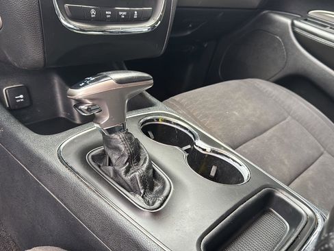 Used 2018 Dodge Durango SXT w/ 3rd Row Seating Group image 23