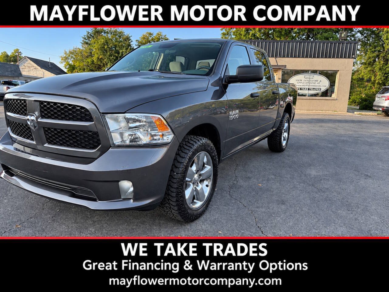 Used 2018 RAM 1500 Express w/ Express Value Package AWD/4WD image 9