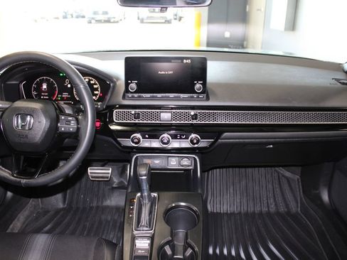 Used 2023 Honda Civic Sport image 13