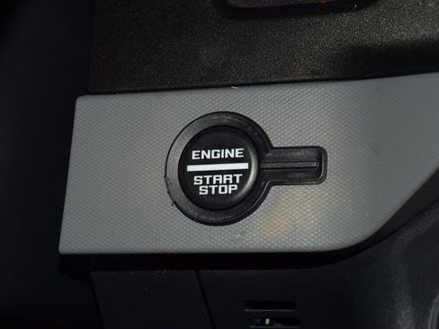 Used 2022 Ford Bronco Black Diamond w/ Sasquatch Package image 31