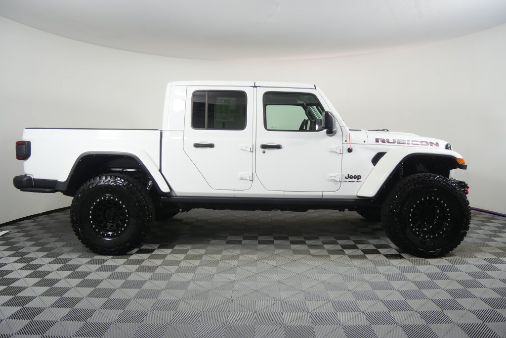Used 2021 Jeep Gladiator Rubicon AWD/4WD image 3