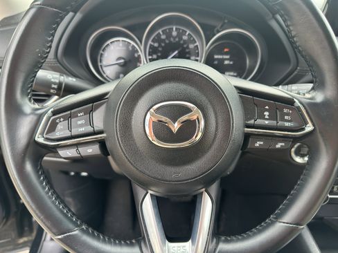 Used 2020 MAZDA CX-5 Touring FWD image 16
