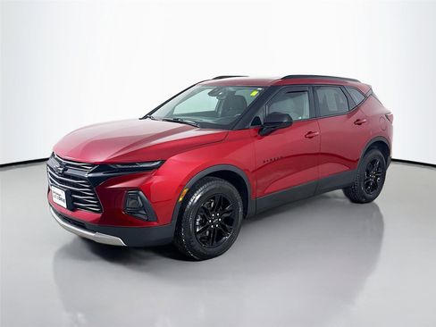 Used 2022 Chevrolet Blazer LT w/ Midnight/Sport Edition image 5