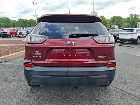 Used 2019 Jeep Cherokee Latitude Plus w/ Cold Weather Group AWD/4WD image 7