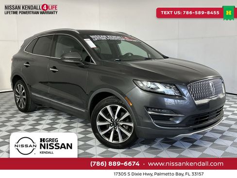 Used 2019 Lincoln MKC Reserve image 1