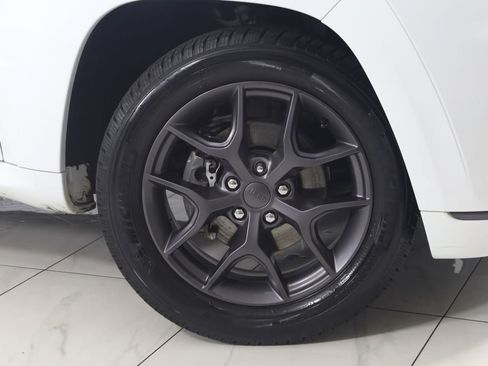 Used 2019 Jeep Grand Cherokee Limited X AWD/4WD image 15