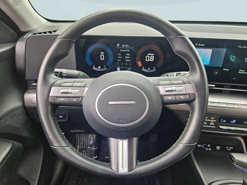 Certified 2025 Hyundai Kona SEL image 14