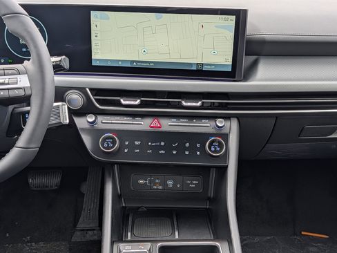 New 2026 Hyundai Sonata Limited image 12