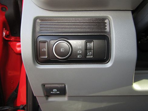 Used 2024 Ford F350 XL w/ FX4 Off-Road Package AWD/4WD image 26