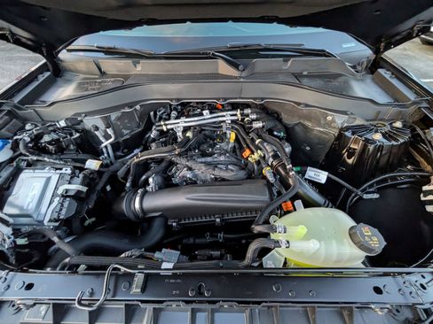 New 2026 Ford Explorer Active w/ Active Comfort Package image 11