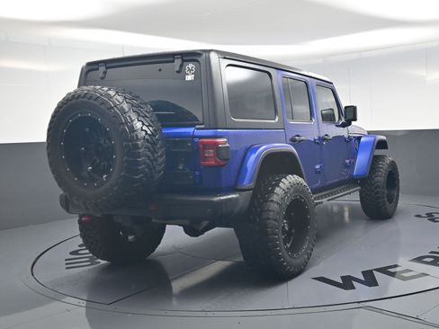 Used 2018 Jeep Wrangler Unlimited Rubicon w/ Dual Top Group AWD/4WD image 9