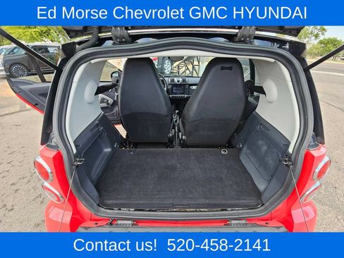 Used 2014 smart fortwo passion RWD image 13