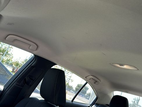 Used 2024 Toyota Corolla LE FWD image 6