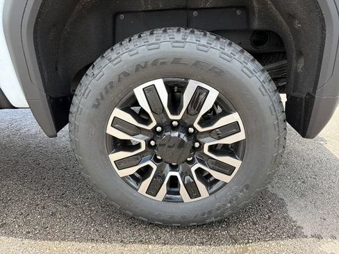 New 2026 GMC Sierra 2500 Denali Ultimate AWD/4WD image 25
