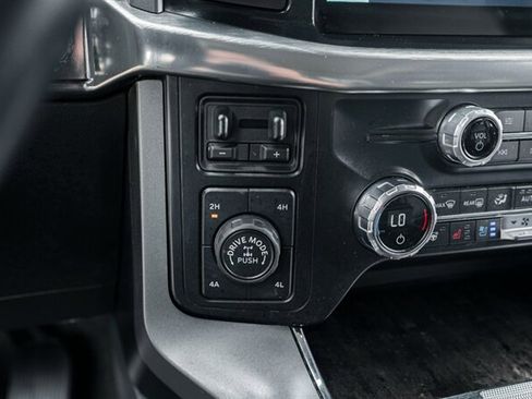 Used 2021 Ford F150 Lariat w/ Equipment Group 502A High AWD/4WD image 38