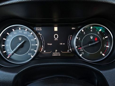 Used 2022 Maserati Ghibli GT RWD image 25