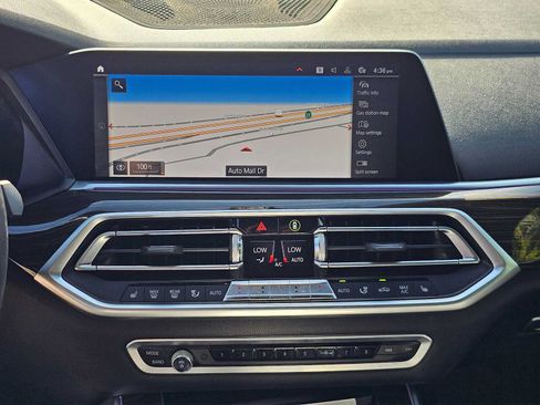 Used 2019 BMW X5 xDrive40i w/ M Sport Package AWD/4WD image 25