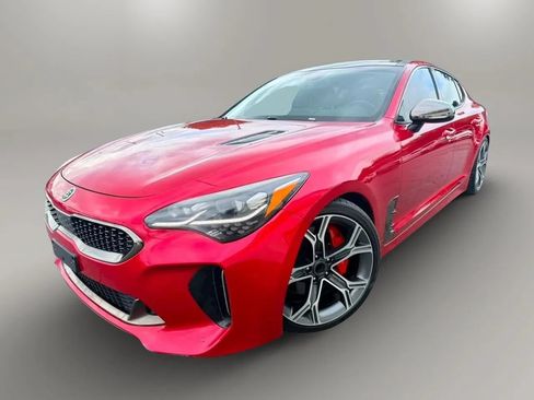 Used 2018 Kia Stinger GT2 AWD/4WD image 1