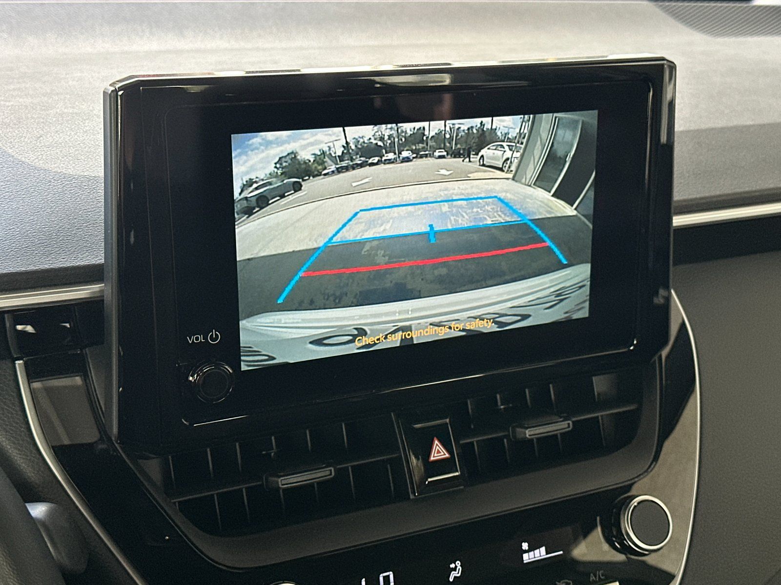 Used 2026 Toyota Corolla SE FWD image 16