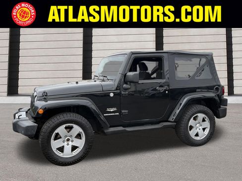 Used 2011 Jeep Wrangler Sahara w/ Connectivity Group AWD/4WD image 1