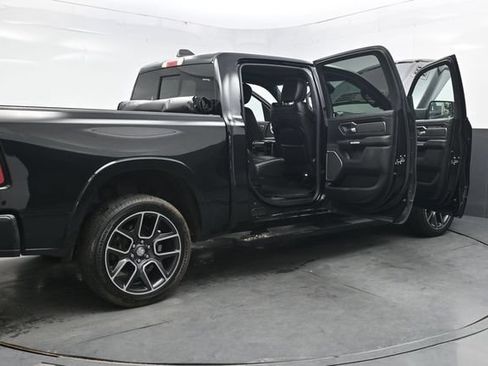 Used 2019 RAM 1500 Laramie AWD/4WD image 60