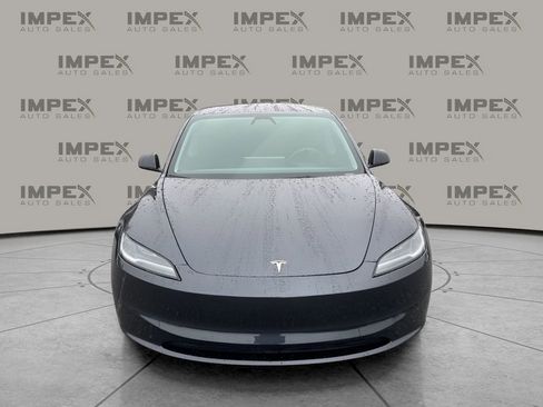 Used 2025 Tesla Model 3 Long Range image 8