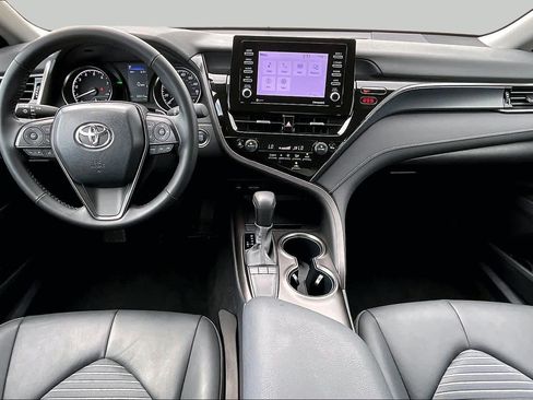 Used 2024 Toyota Camry SE w/ Convenience Package FWD image 16
