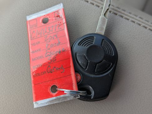 Used 2014 Ford Escape SE w/ Equipment Group 201A AWD/4WD image 19