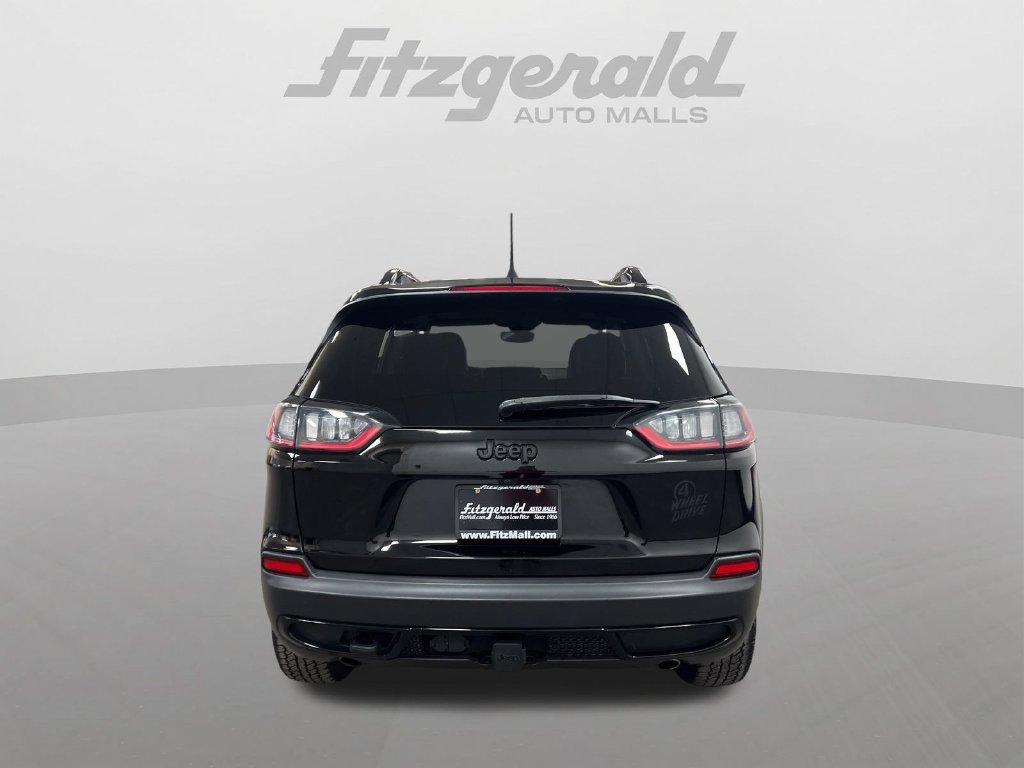 Used 2022 Jeep Cherokee Latitude w/ Sun & Sound Group AWD/4WD image 5