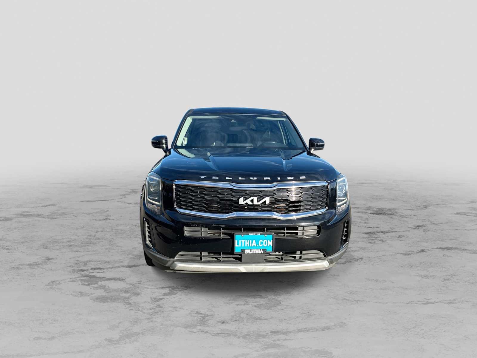Used 2022 Kia Telluride LX AWD/4WD image 3