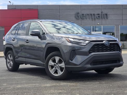 Certified 2024 Toyota RAV4 LE AWD/4WD image 2
