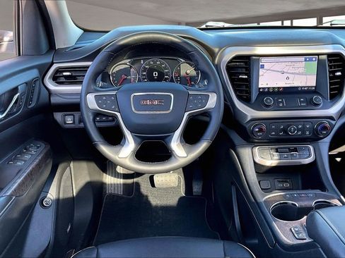 Used 2020 GMC Acadia Denali w/ Technology Package image 8