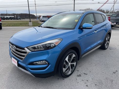 Used 2017 Hyundai Tucson Limited image 3