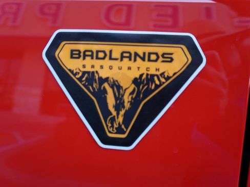 Certified 2023 Ford Bronco Badlands w/ Sasquatch Package image 31