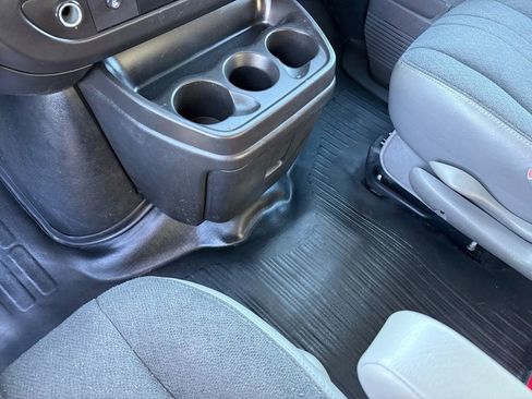 Used 2024 GMC Savana 2500 CARGO w/ Driver Convenience Package image 26