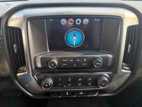 Used 2019 Chevrolet Silverado 1500 LT AWD/4WD image 28