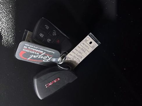 Used 2022 GMC Sierra 1500 AT4X AWD/4WD image 34