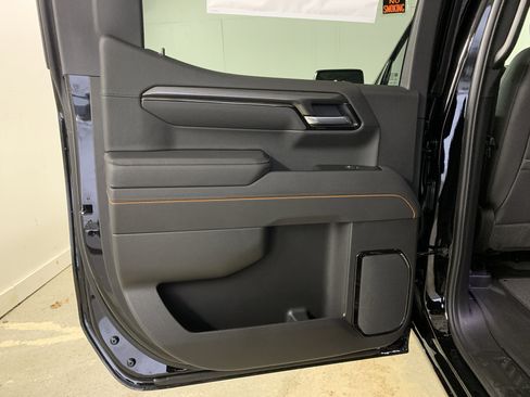 New 2026 GMC Sierra 1500 AT4 w/ Technology Package image 49