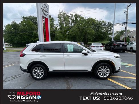 Used 2023 Honda CR-V EX-L image 6