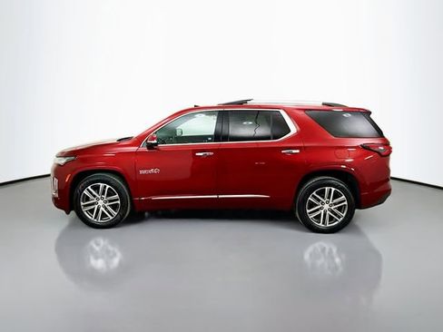 Used 2023 Chevrolet Traverse High Country w/ LPO, Floor Liner Package AWD/4WD image 6