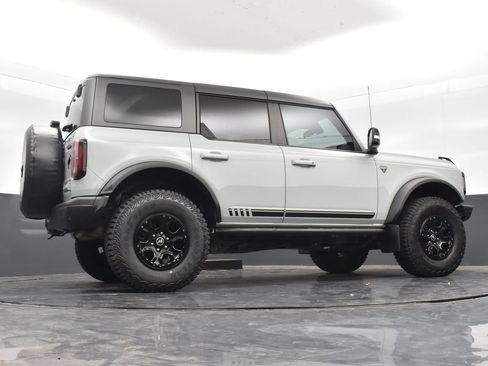 Used 2021 Ford Bronco First Edition AWD/4WD image 22