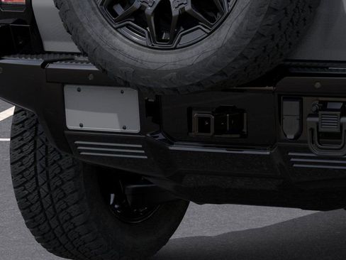 New 2026 GMC Hummer EV SUV w/ LPO, Dark Essentials Package AWD/4WD image 14