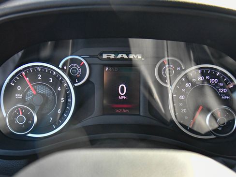 Used 2025 RAM 2500 Big Horn image 30