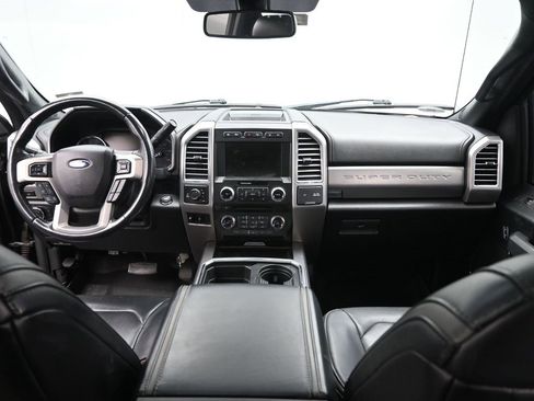 Used 2017 Ford F250 Platinum w/ Platinum Ultimate Package image 28