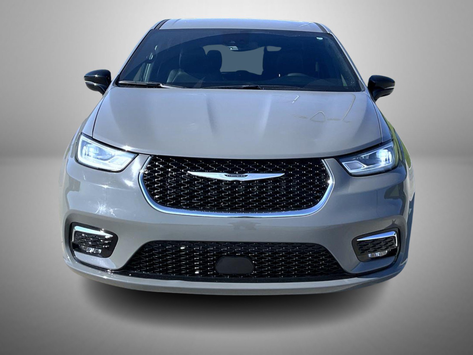 Used 2025 Chrysler Pacifica Select FWD image 2