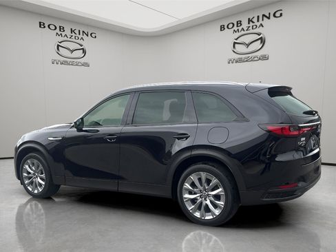 New 2026 MAZDA CX-90 3.3 Turbo w/ Preferred Package image 3