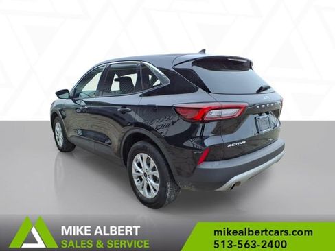 Used 2023 Ford Escape Active image 5